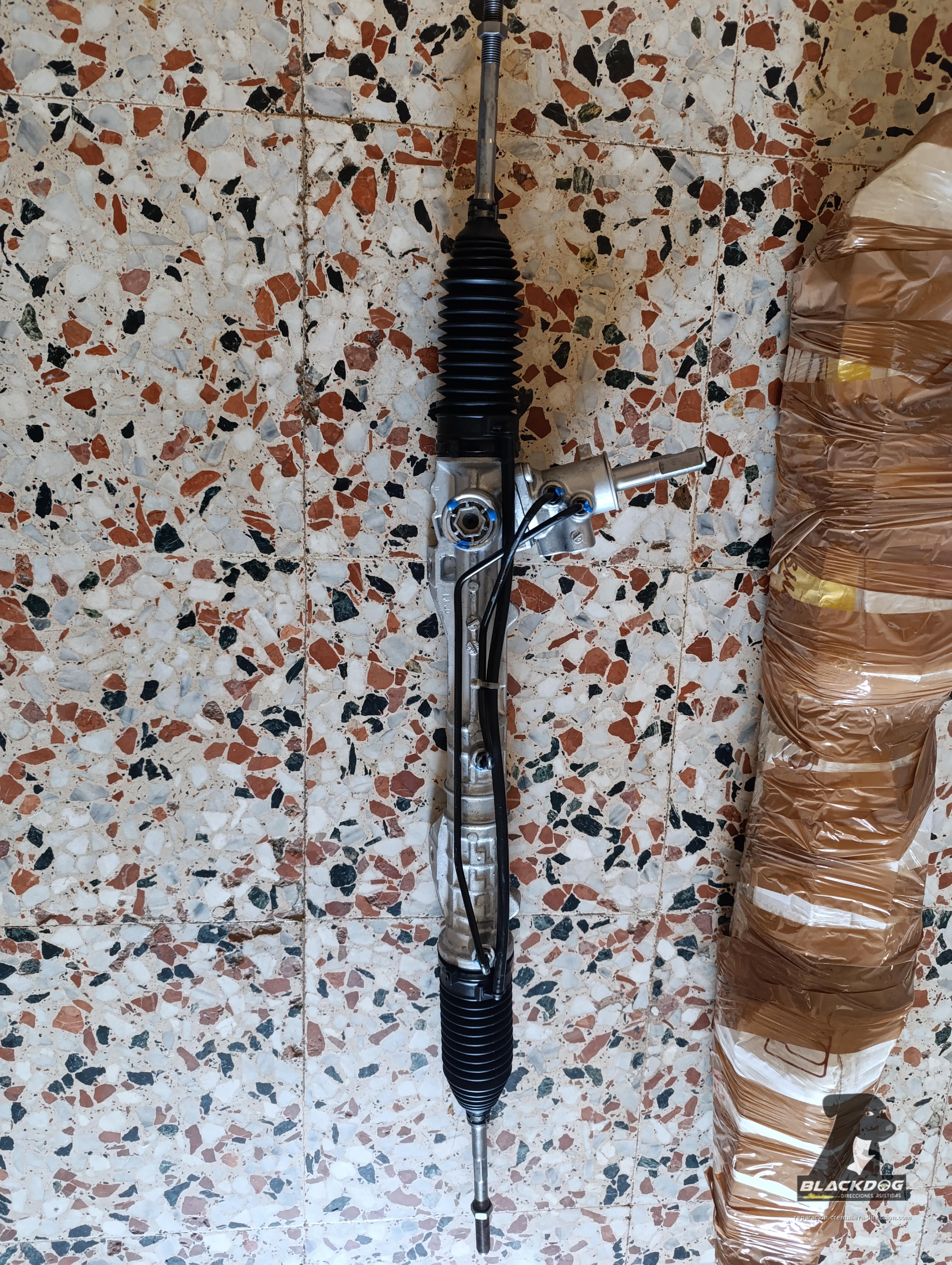 Cremallera Citroën C5 reparada, holgura y fuga de aceite