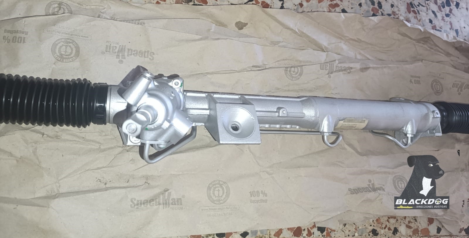 Distribuidor Volvo XC70 terminado, detalle